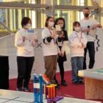 【朗報】女子小中学生4人組、世界最大級のロボコンで世界大会に出場