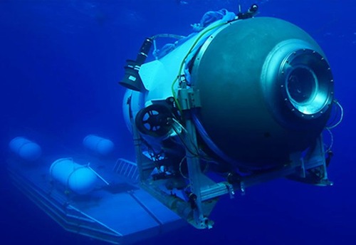 タイタニック号探索ツアー潜水艇壊滅的な内部破壊で乗客人死亡