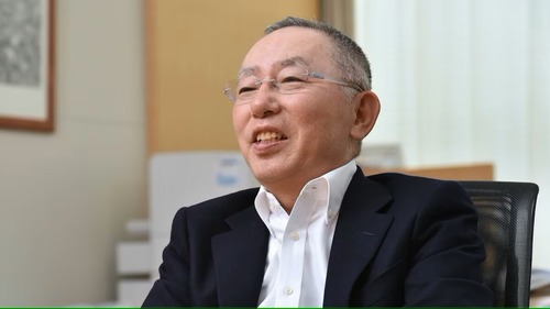 【ユニクロ】ファーストリテイリング柳井正社長「このままでは日本人は滅びる」「日本は中流階級の国からそうじゃない国になった、年収２００万程度の国。早くもっと移民受け入れろ」