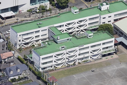 母親が男性２人を呼び学校にカチコミさせ教職員５人を暴行した事件　いじめが原因だった