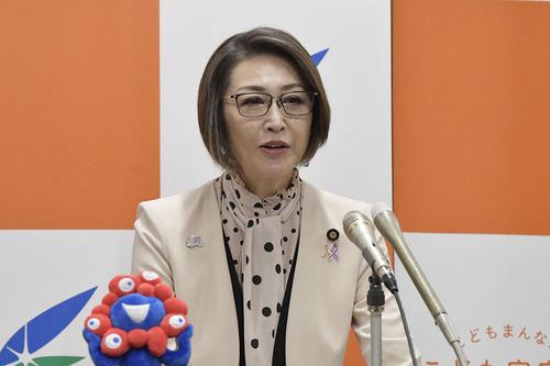 【こども家庭庁】少子化ではなく肌の皺と戦う三原じゅん子大臣　国会を抜け出して美容外科でアンチエイジングをやっていたことがバレて炎上