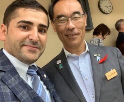 入管への爆破テロを指示したクルド人を表彰した埼玉県知事・大野もとひろさんの公式アカウント　クルド人とのツーショット画像のお祭り会場になってしまう