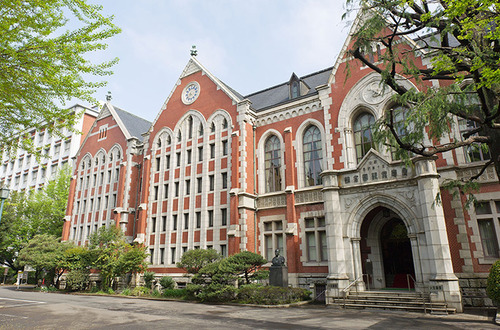 慶應塾生新聞「慶應義塾大学の女子の半数が卒業までに性被害を受けていた」