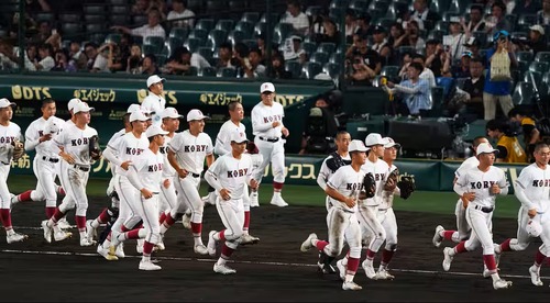 広陵高校OBさん　広陵高校伝統の『集合』現場写真をアップ